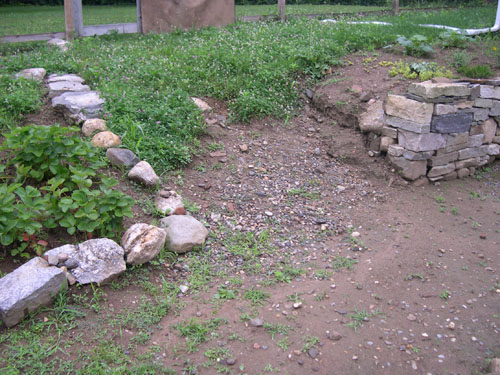 #01 Garden steps before